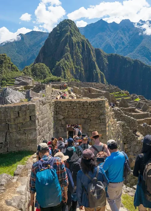 Tourists will be able to visit Machu Picchu despite the mountain closure due to a landslide