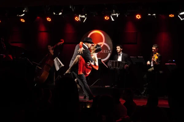 Tango - Show Michelangelo